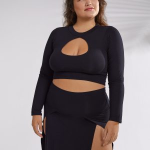 BLACK-SehkmetTop_Cleo-XL4_WEB