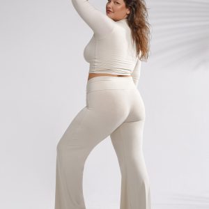 SANDYPEARL-SehkmetTop_Freya-XL5_WEB