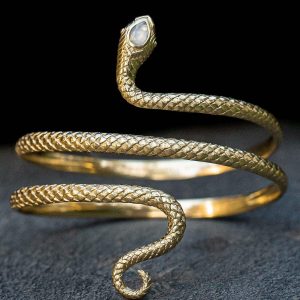 the-serpent-armulet-royal-codes-4